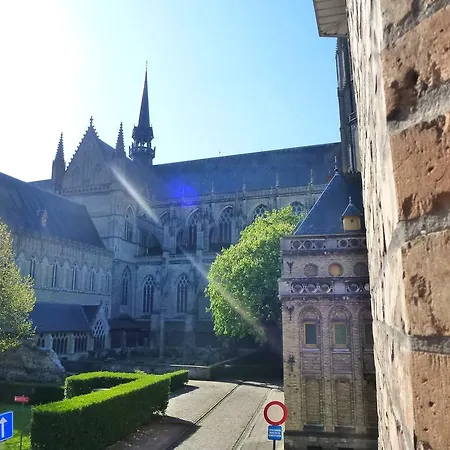 Holiday Astrid In Het Centrum Vd Stad Naast Cathedraal *
